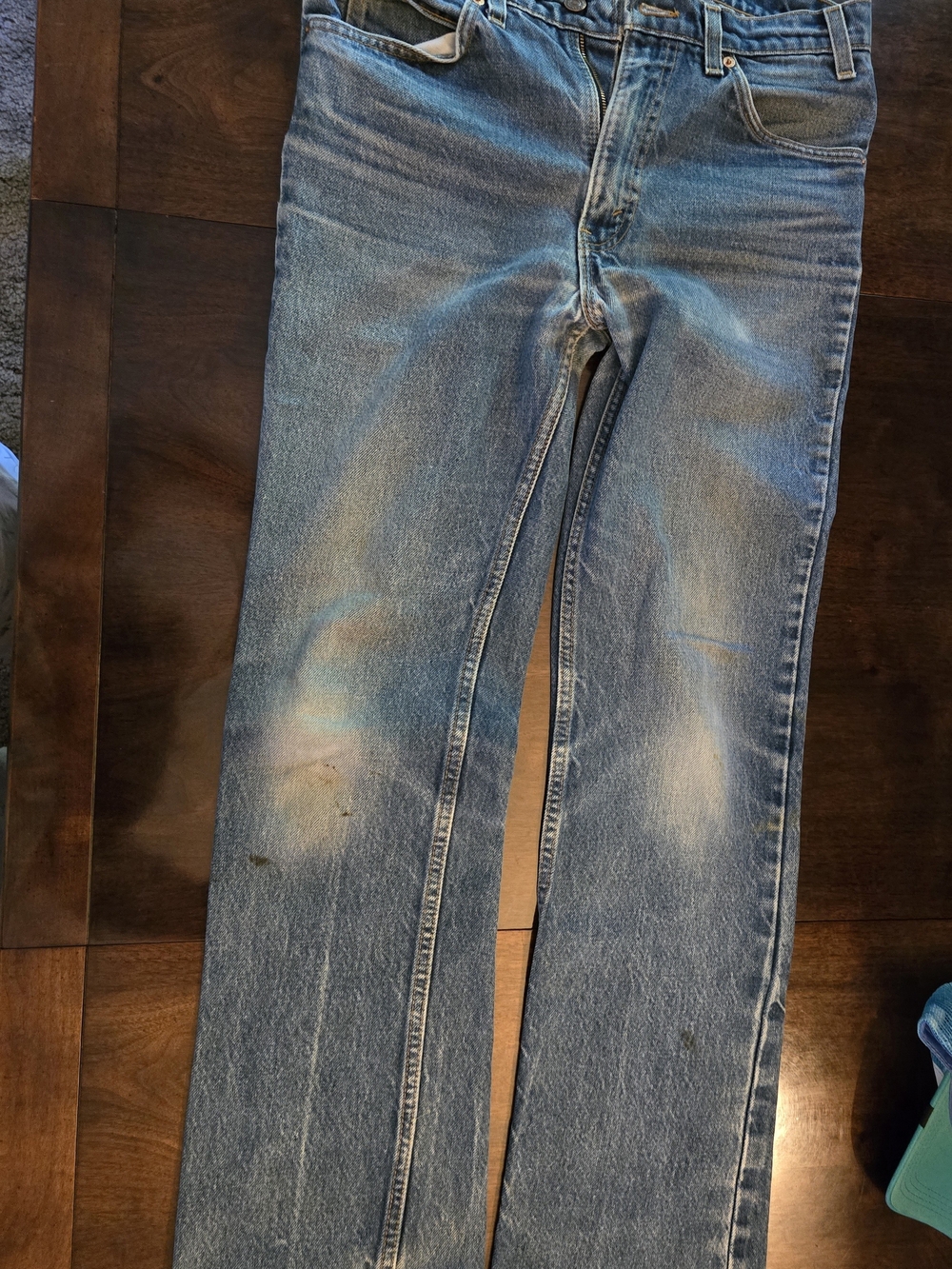 Levi's Men's Faded Blue Bootcut Jeans - Picture 3 of 16